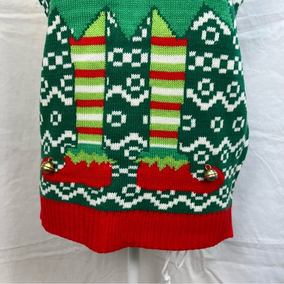 Christmas elf pullover v-neck sweater vest. - Picture 3 of 8